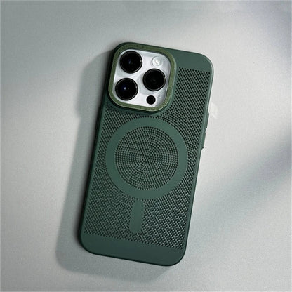 Coque iPhone perforée anti-chaleur MagSafe